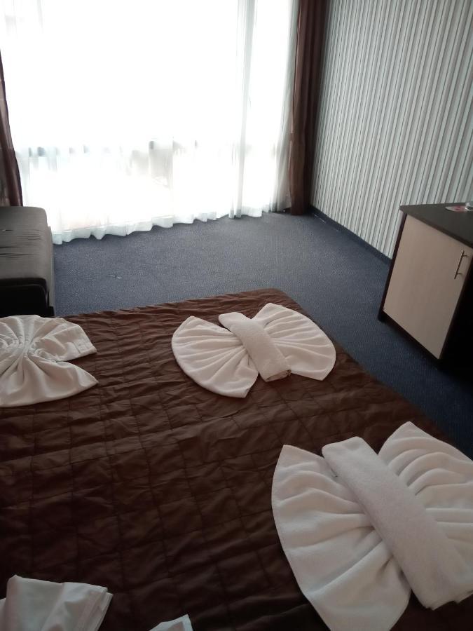 Sea View Triple S B Apartment เปาโมเรีย ภายนอก รูปภาพ