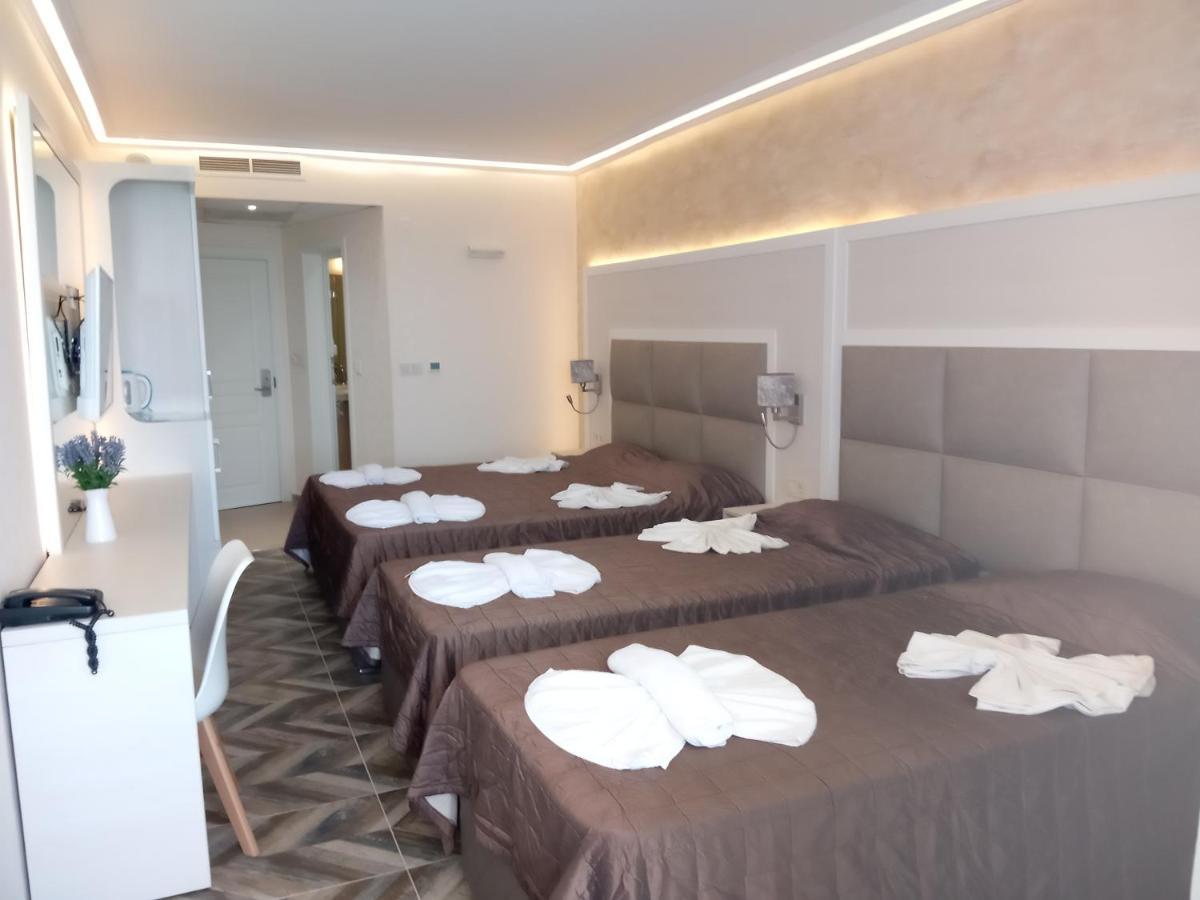 Sea View Triple S B Apartment เปาโมเรีย ภายนอก รูปภาพ